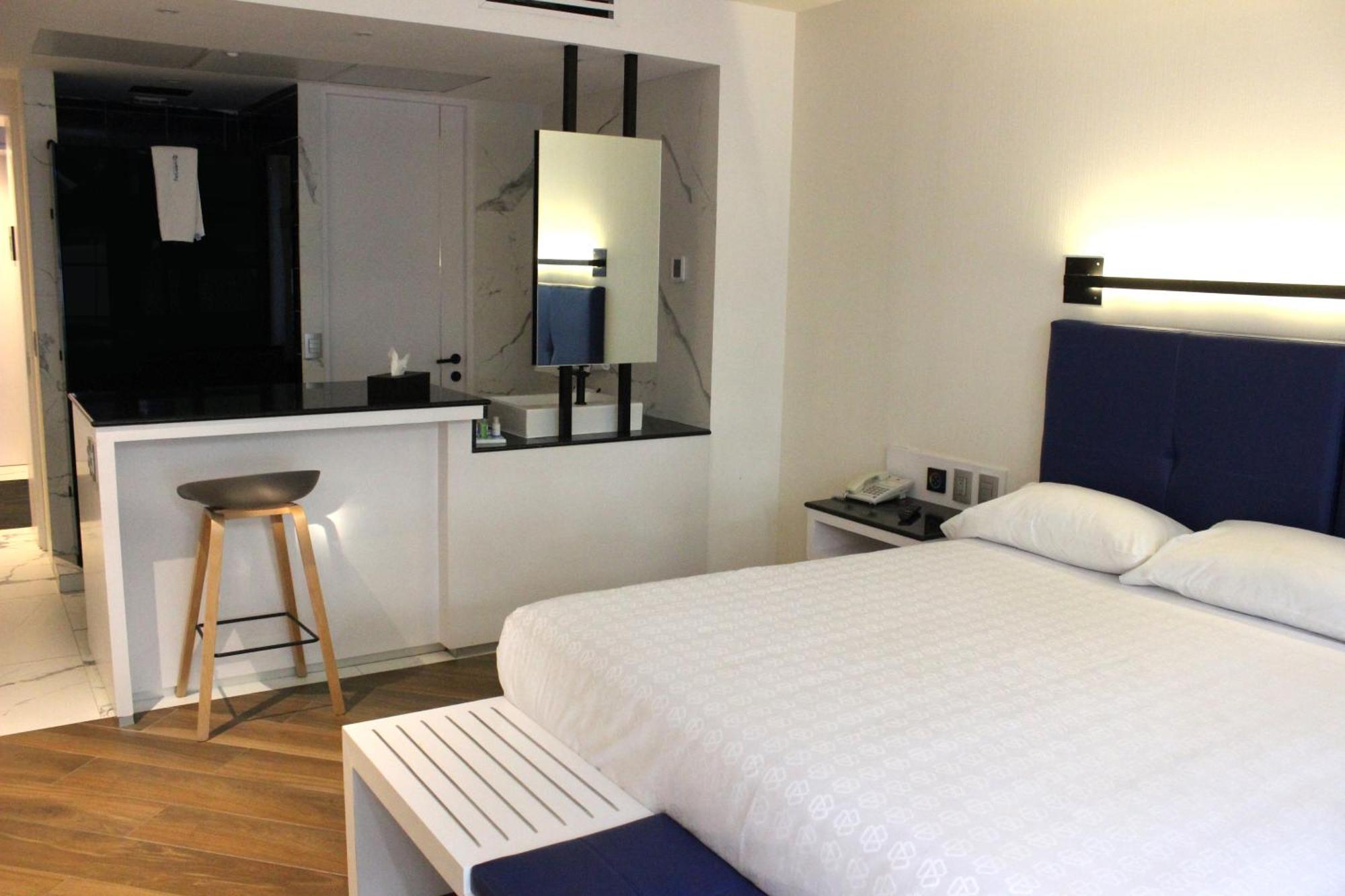 Weenjoy Hotels Grand Prix Aeropuerto Cdmx Мехико Номер фото